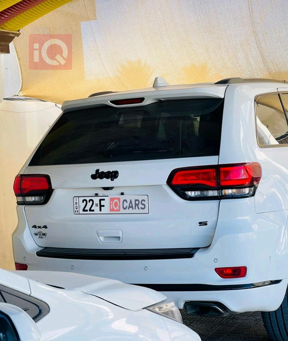 جيب جراند شيروكي